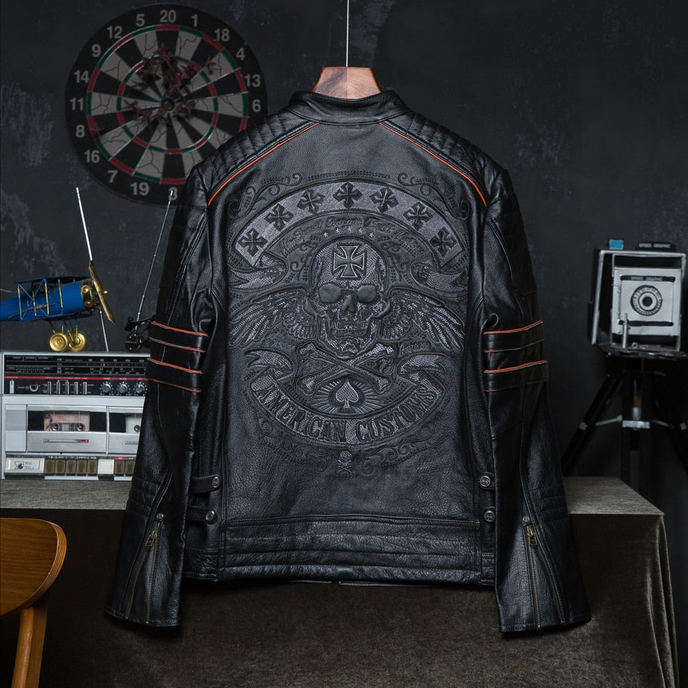 Chaqueta de cuero motoquera bordada