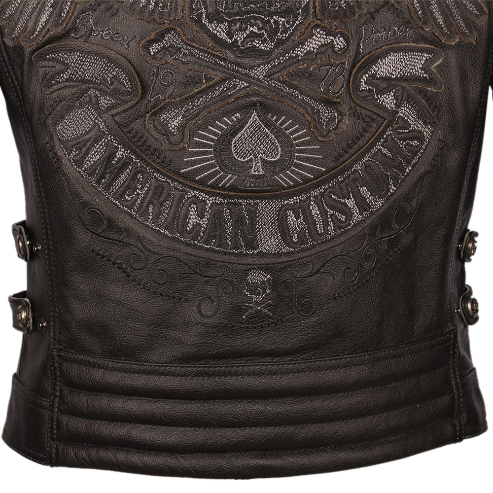 Chaqueta motoquera de calavera cuero